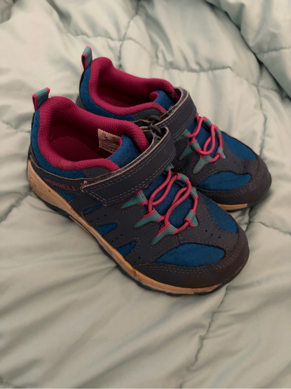 Merrell Kids Navy and Pink Trail Sneakers
